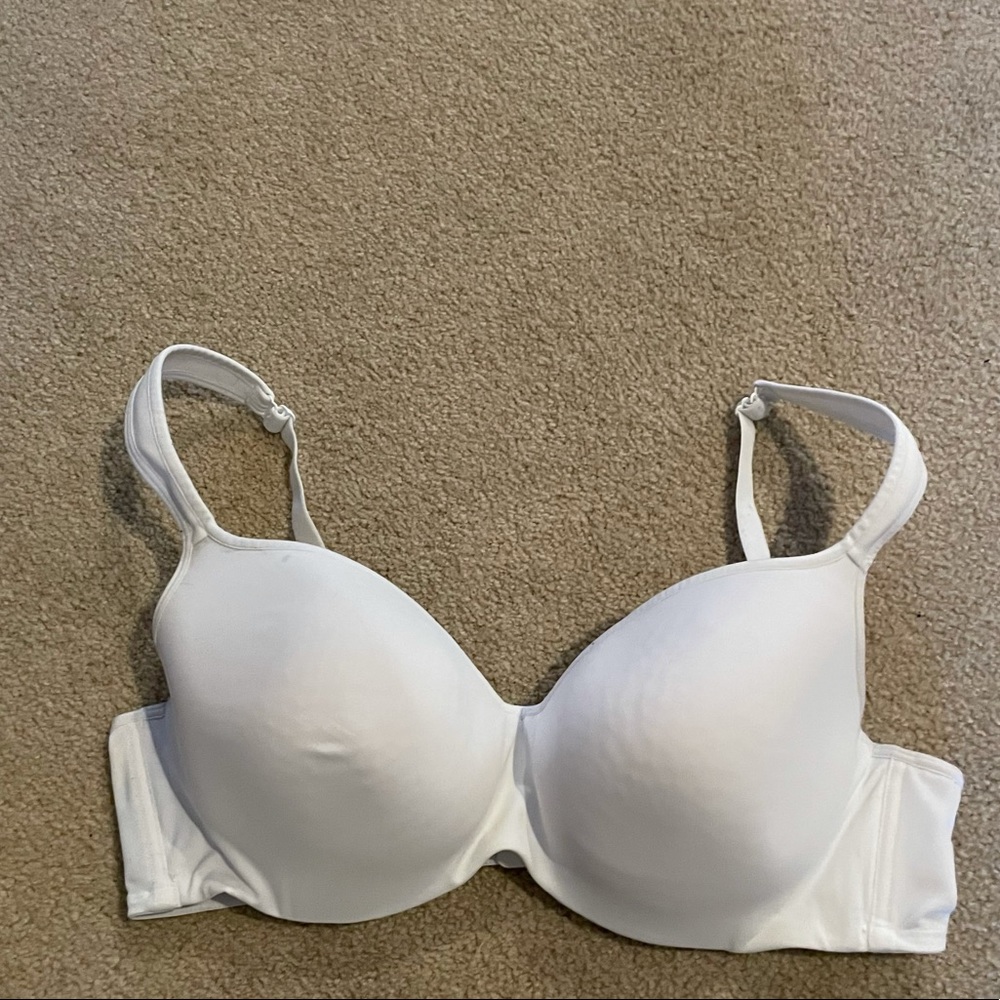Cacique White Bra Size 34 C Soft Padding